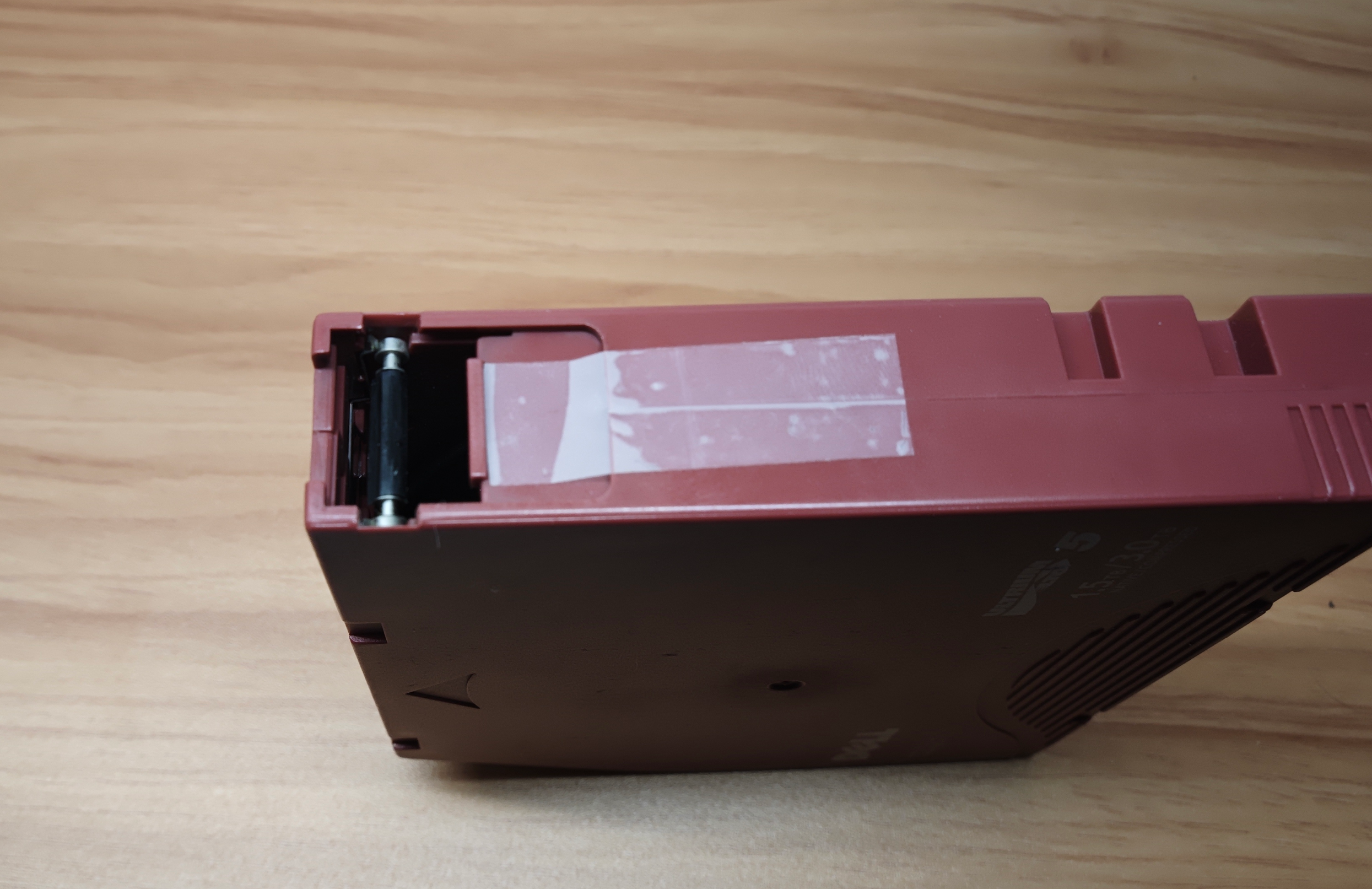 Tape window
